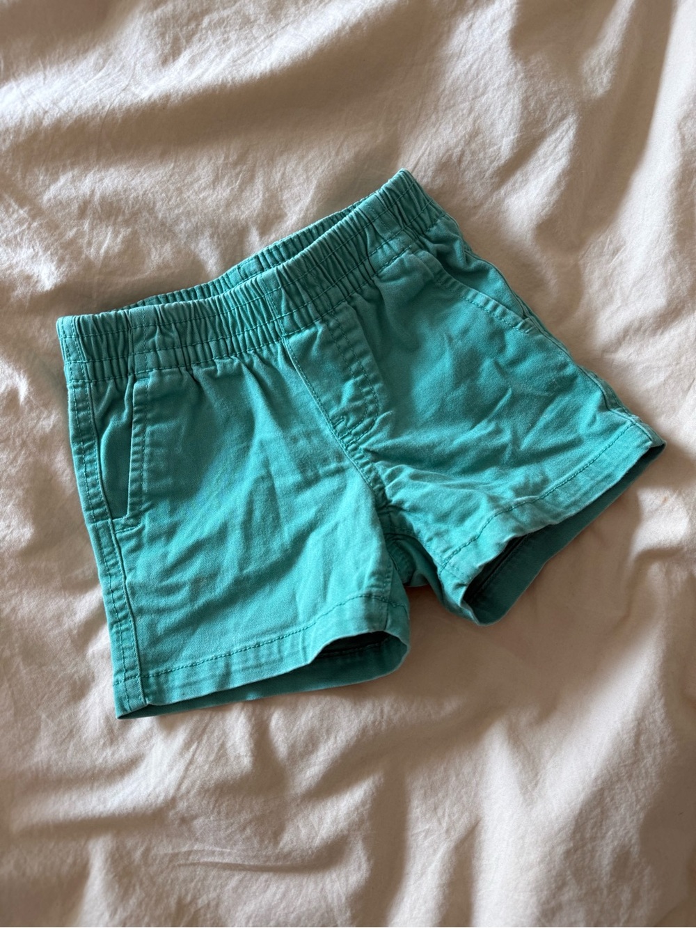 GAP baby Elastic-Waist Shorts